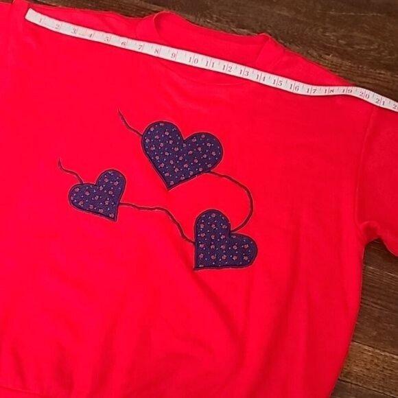Vintage 80s Red Blue Heart Cute Girly Pullover Crewneck Sweatshirt - Picture 5 of 11
